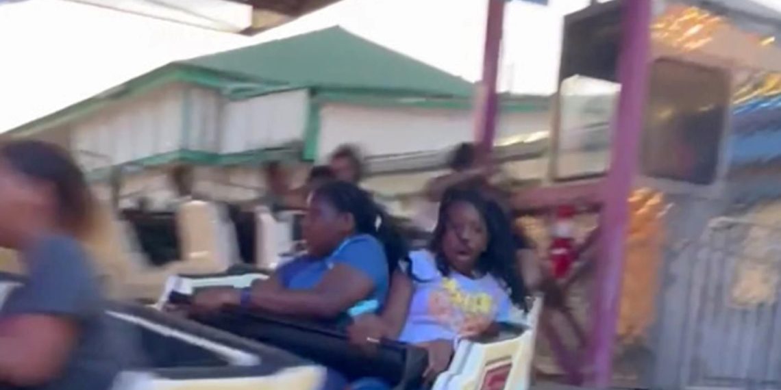 ABD’de lunaparktaki oyuncak, arıza nedeniyle 10 dakika geri geri döndü