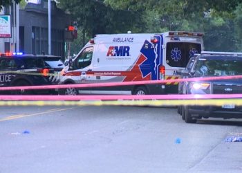 ABD’de nargileciye silahlı hücum: 3 meyyit, 6 yaralı