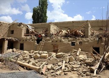 Afganistan’da 5,8 büyüklüğünde sarsıntı
