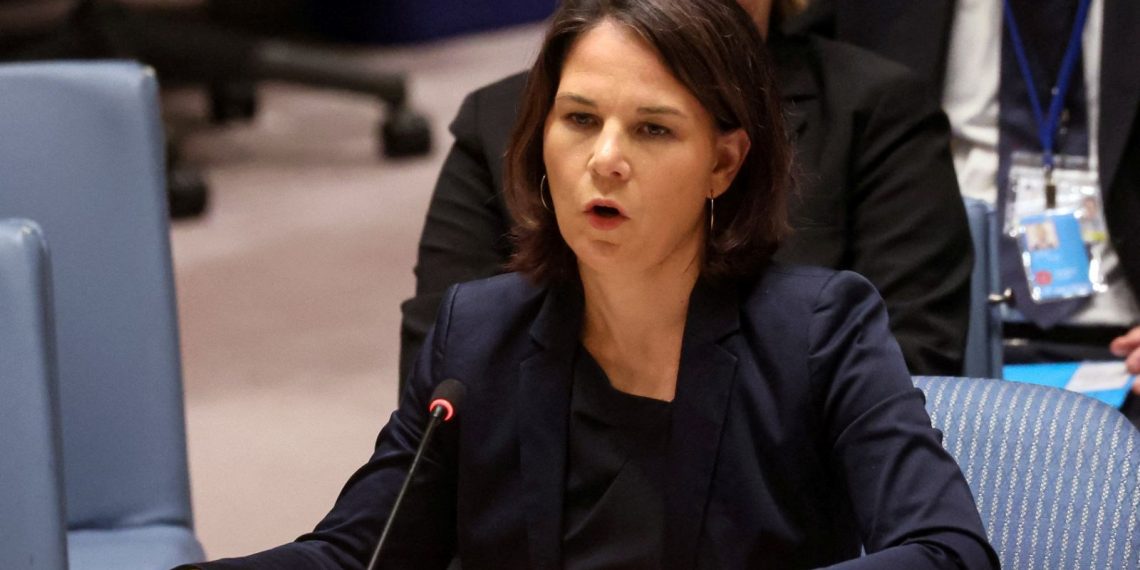 Almanya Dışişleri Bakanı Baerbock’un uçağında arıza: Pasifik ziyaretini iptal etti