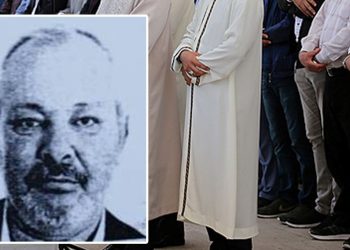 Almanya’da corona virüsten öldü, İzmit’te toprağa verildi