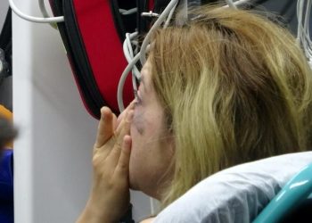 Arabanın içinde 2 bayanı dövdü: Cadde ortasında bırakıp kaçtı