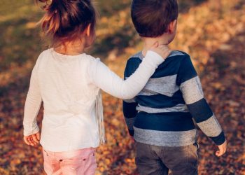 Bakanlıktan çocuk fotoğrafı paylaşımı için ikaz