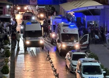 Batman’da iki aile ortasında taşlı, sopalı ve bıçaklı arbede: 41 yaralı