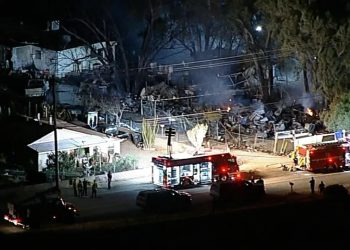 California’da yangınlara müdahale eden 2 helikopter çarpıştı: 3 meyyit