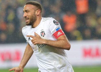 Cenk Tosun’un kontratında kur krizi