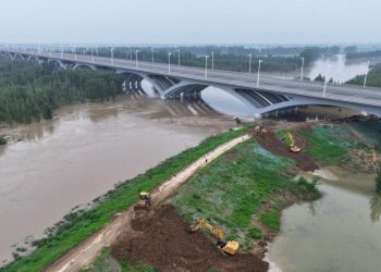 Çin’de sel felaketi: 10 meyyit, 18 kayıp
