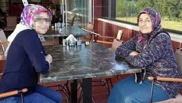 Cinnet getiren bayan, anne ve anneannesini baltayla parçaladı