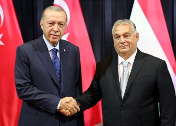 Cumhurbaşkanı Erdoğan’dan Macaristan’da arka arda görüşmeler