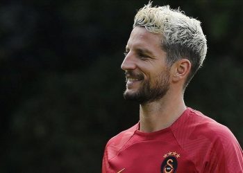 Dries Mertens’ten veda sinyali