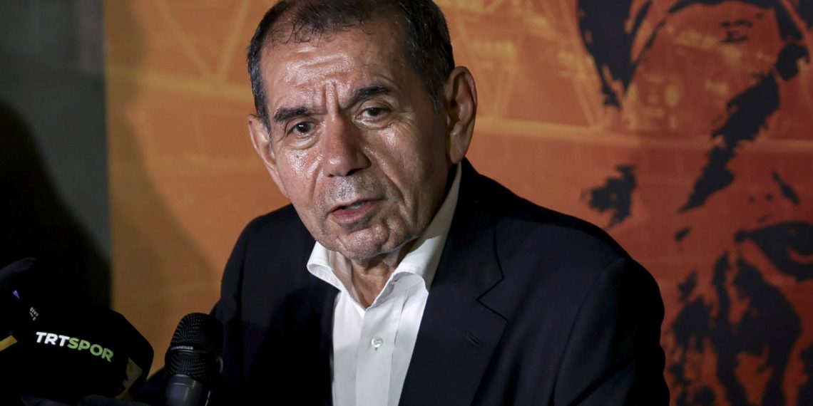 Dursun Özbek’ten maç sonu sert kelamlar: “Belli ki birileri işi sıkı tutuyor”