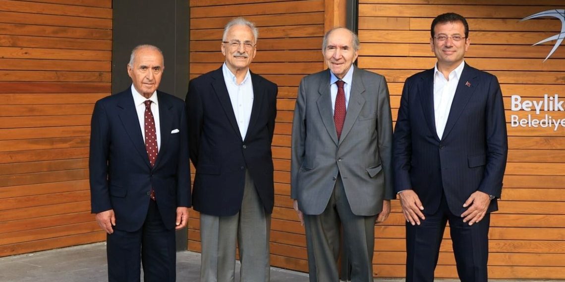 Ekrem İmamoğlu, eski CHP’li liderlerle buluştu