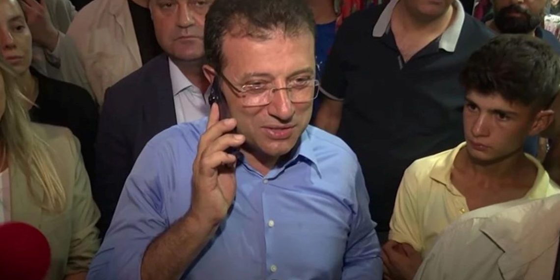 Ekrem İmamoğlu’ndan Tunceli ziyareti | Gazetecilerin önünde Kılıçdaroğlu ile telefonda konuştu