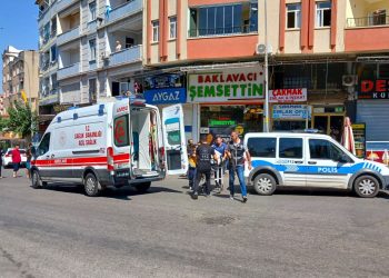 Eski eşini sokak ortasında öldürdü