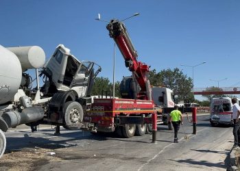 Eskişehir’de zincirleme kaza: 14 yaralı