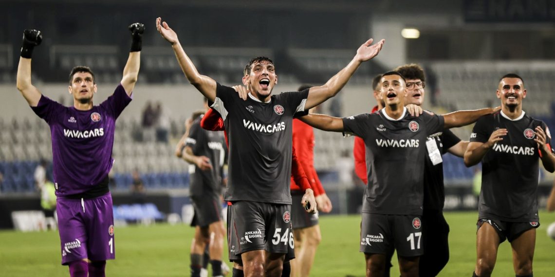 Fatih Karagümrük, dönemin birinci galibiyetini Başakşehir karşısında aldı