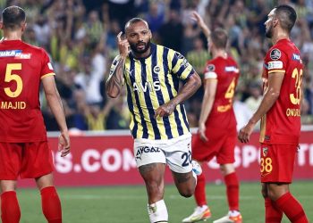 Fenerbahçe’de ayrılık: Joao Pedro Brezilya yolcusu
