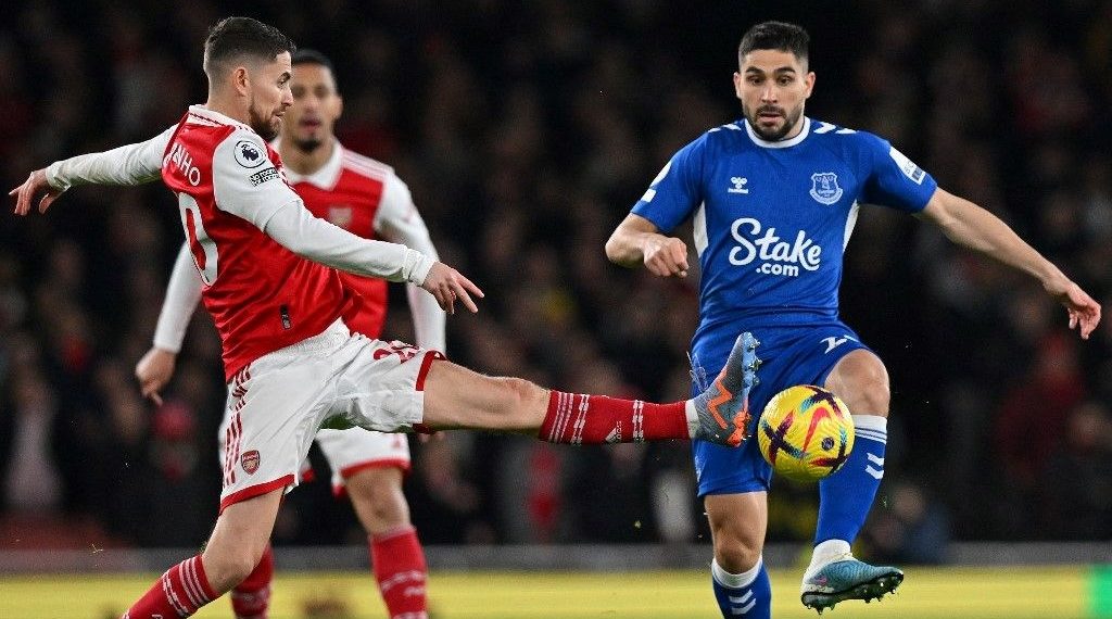 Fenerbahçe’nin listesindeki Jorginho’nun menajerinden açıklama