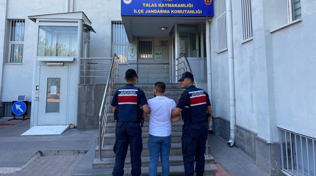 FETÖ mahkumu meslekten ihraç komiser yardımcısı yakalandı