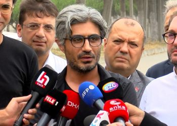 Gazeteci Barış Pehlivan cezaevine teslim oldu