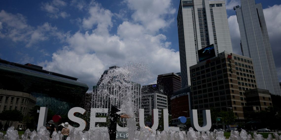 Güney Kore’de çok sıcaklar nedeniyle hayatını kaybedenlerin sayısı 23’e yükseldi