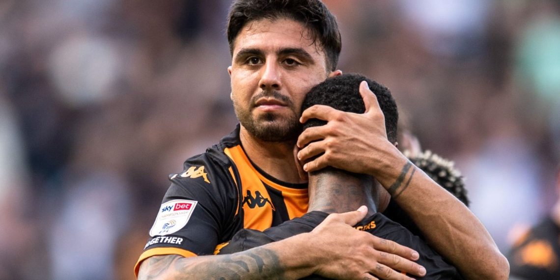 Hull City’ten 4 gollü galibiyet: Ozan Tufan’dan hat-trick!