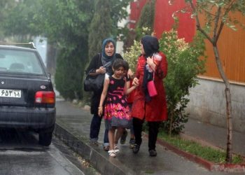 İran’da hava kirliliği nedeniyle eğitime orta verildi