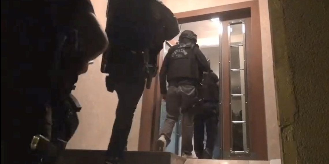 İstanbul’da DAEŞ operasyonu: 17 gözaltı