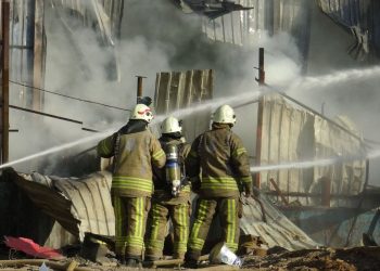 İstanbul’da geri dönüşüm tesisinde yangın