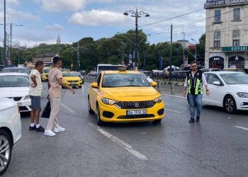 İstanbul’un taksi ve minibüslerine yeni tarife