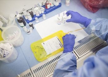 İzmir’de kanser teşhisi karıştı tezi: Soruşturma başlatıldı