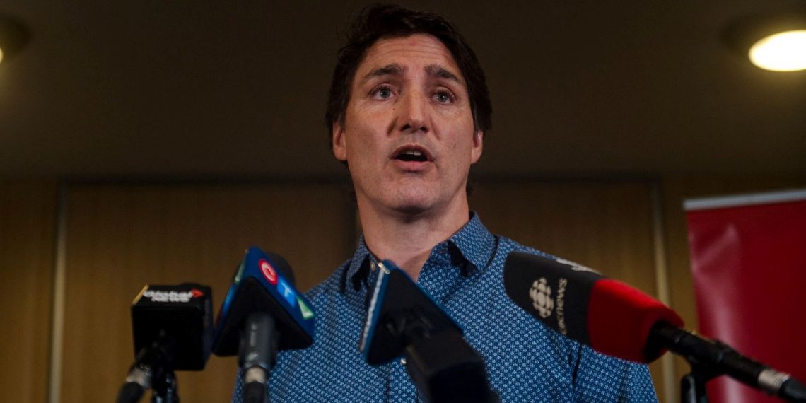 Kanada Başbakanı Trudeau, Orman yangınlarında haber yasağına devam eden Facebook’u eleştirdi