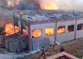 Kastamonu’da fabrika yangını