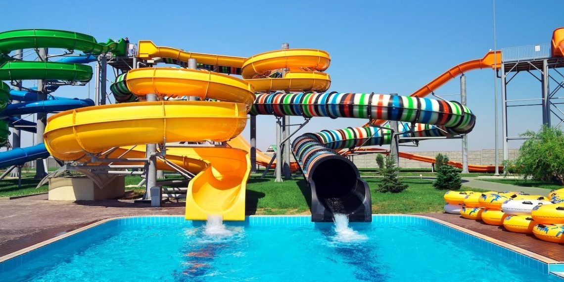 Kavurucu sıcaklarda su parklarına gidenler dikkat