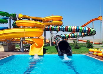 Kavurucu sıcaklarda su parklarına gidenler dikkat