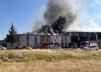 Kırıkkale’de fabrika yangını