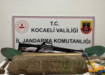 Kocaeli’de Roma devrine ilişkin lahit kesimi ele geçirildi