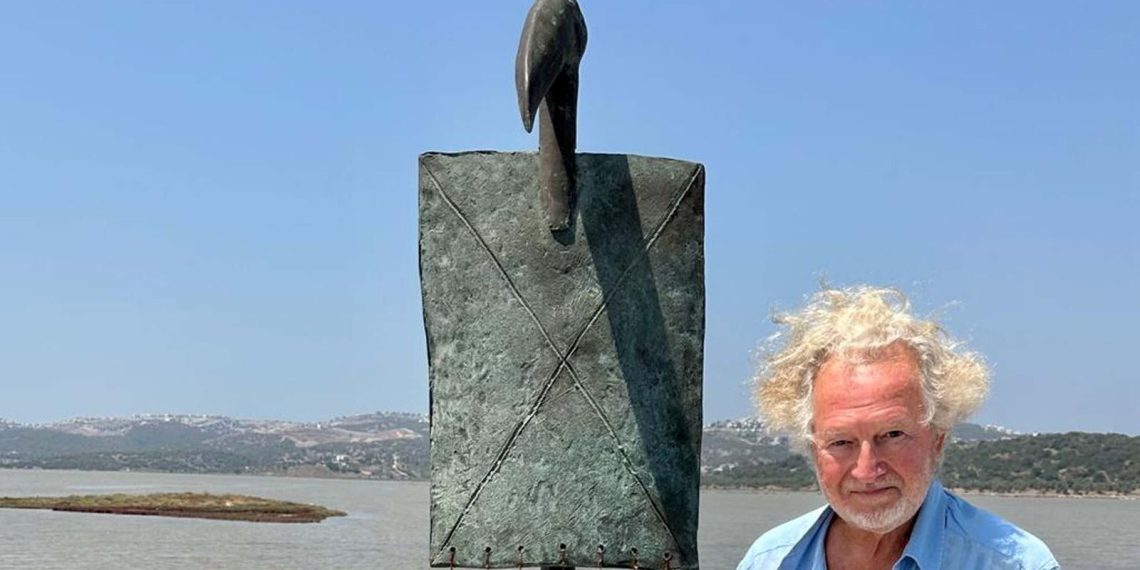 Milas’taki şenlikte 50 bin Euro’luk bronz heykelin başı çalındı