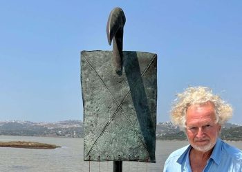 Milas’taki şenlikte 50 bin Euro’luk bronz heykelin başı çalındı