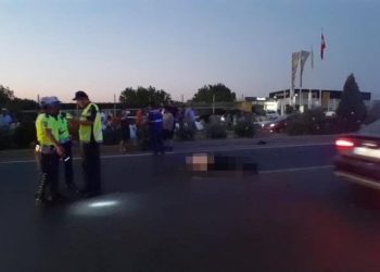 Muğla’da araba motosiklete çarptı: 2 meyyit, 2 yaralı