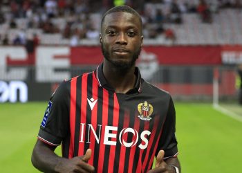 Nicolas Pepe kimdir? Beşiktaş ile ismi anılan Nicolas Pepe kaç yaşında, hangi mevkide oynuyor?