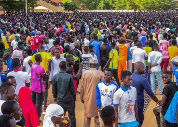 Nijer’de binlerce istekli, ECOWAS’ın mümkün müdahalesine karşı seferber oldu