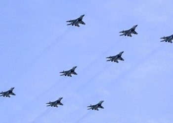 Pasifik Okyanusu’nda gerginlik: Japonya savaş uçaklarını havalandırdı