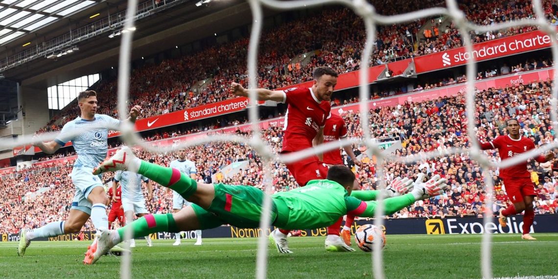 Premier Lig’de Liverpool, 3 puanı 3 golle aldı