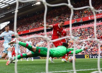 Premier Lig’de Liverpool, 3 puanı 3 golle aldı