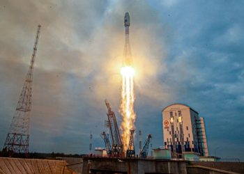 Rusya 47 yıl sonra birinci kez Ay’a uzay aracı gönderdi