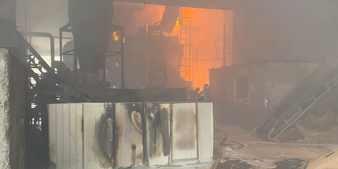 Sakarya’da fabrika yangını