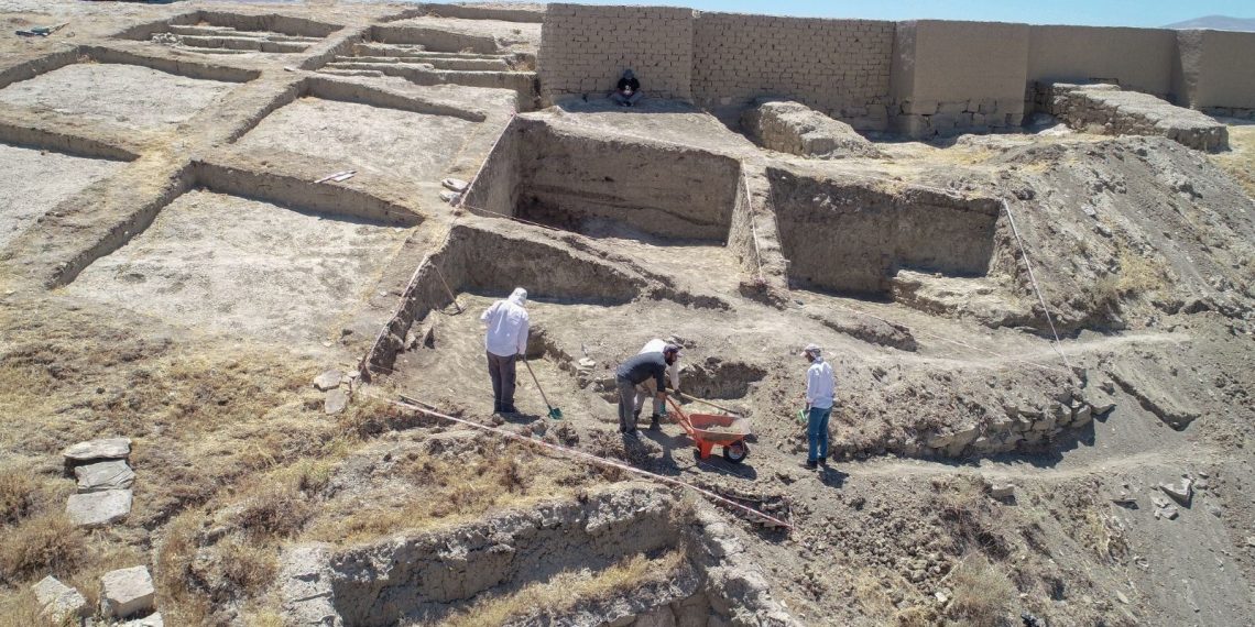 Sarsıntıyla başa çıkabilmek için Urartuların da yapı güçlendirme çalışması yaptığı belirlendi