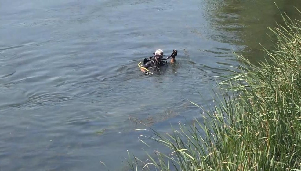 Serinlemek için girdiği Kızılırmak’ta kayboldu