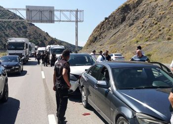 SON DAKİKA HABERİ: Kılıçdaroğlu’nun konvoyunda kaza